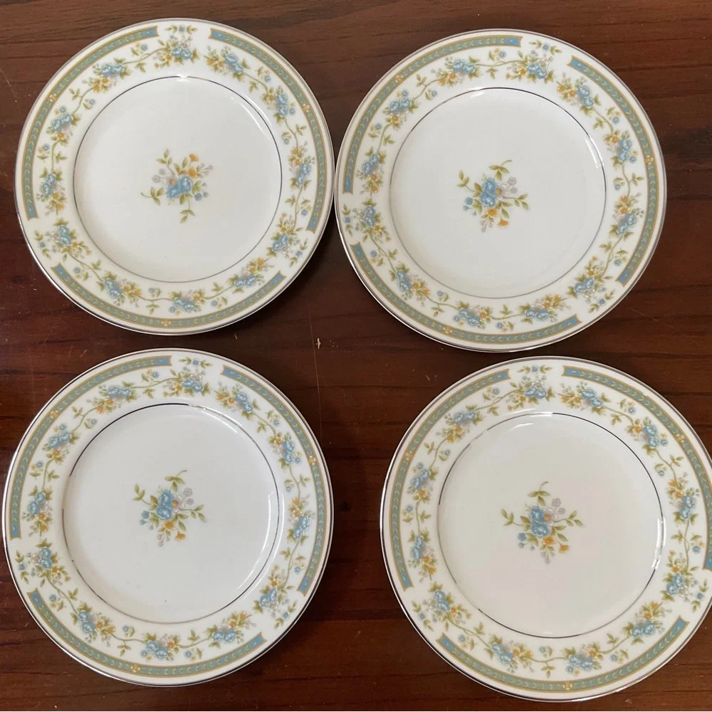 Four Crown China four crown